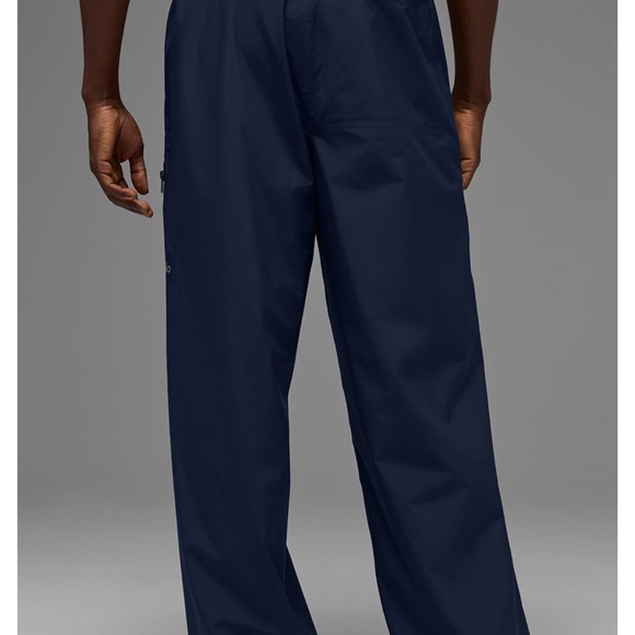 Men's Alo yoga Alpha shell pants sz small - Picture 1 of 4